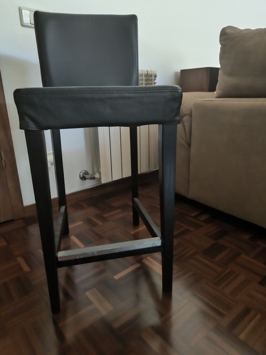 Cadeira praticamente nova