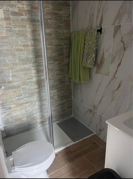 Alugo Apartamento t0