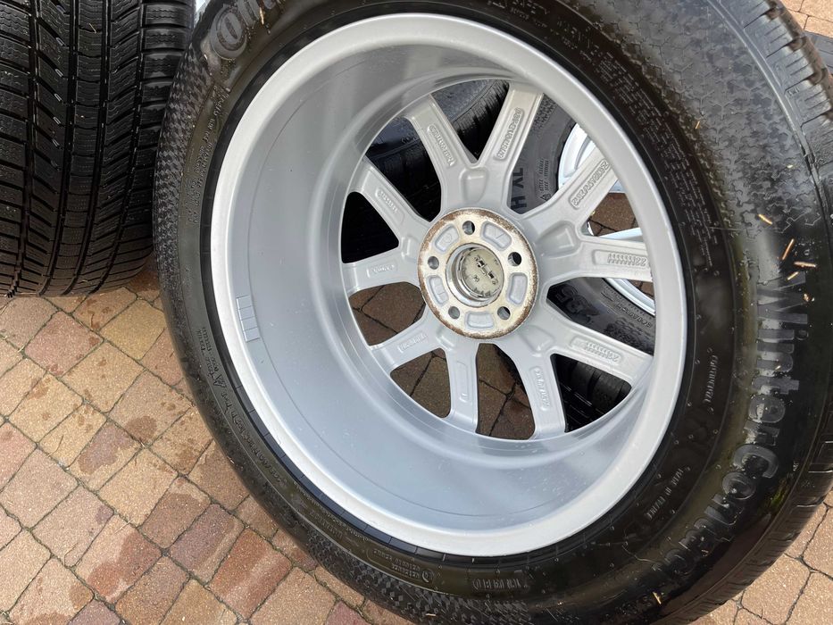3947. Koła letnie Volvo V60 II Cross Country oryginał 5x108 215/55/18