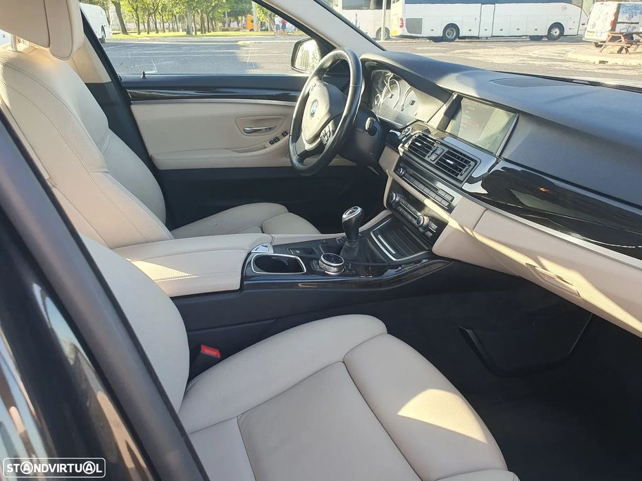 BMW 520 - d Line Luxury