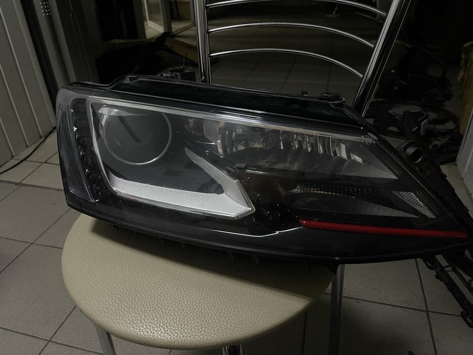 Фара права jetta gli 2013 2014 2015 2016 2017 mk6