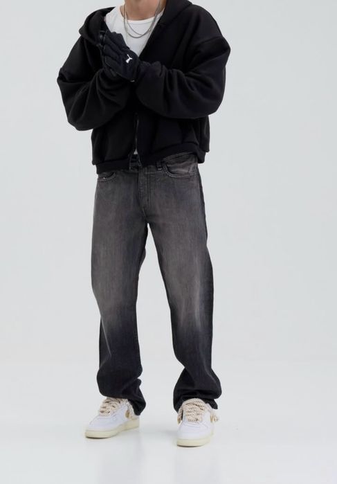 Straight washed black jeans Прямі вільні