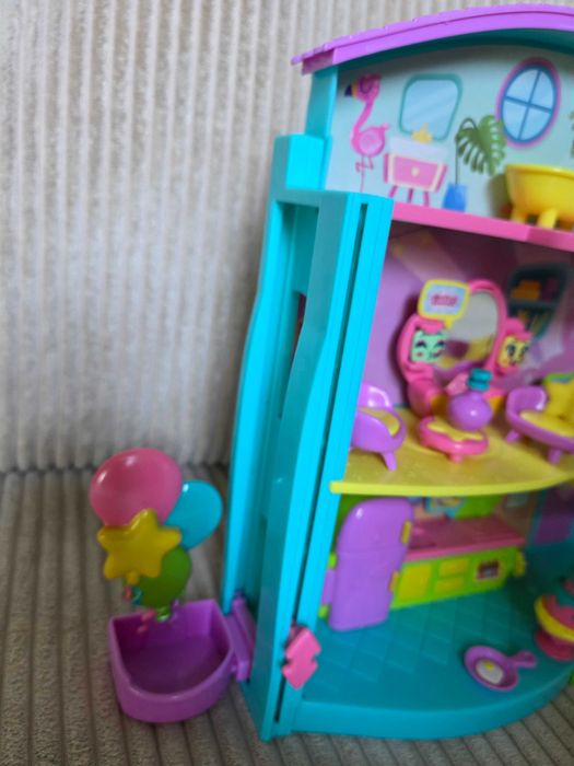 Domek moji pops house party