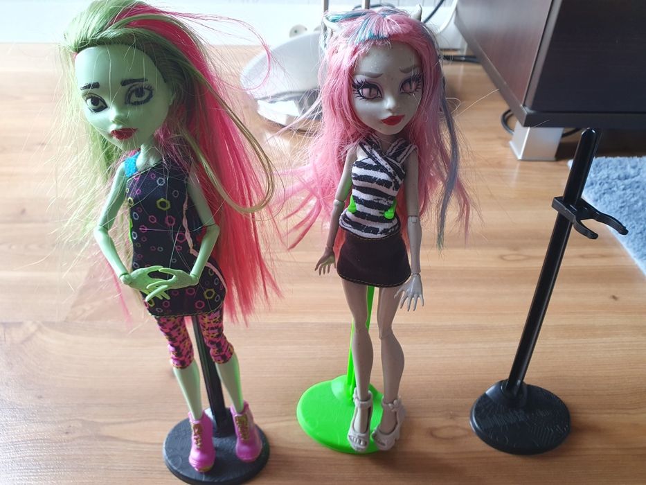 Lalki Monster High plus dodatki