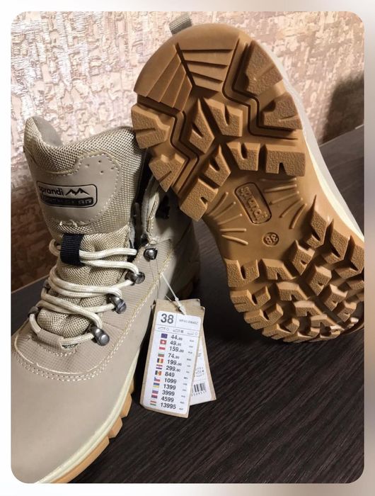 Продам ботинки демисезон