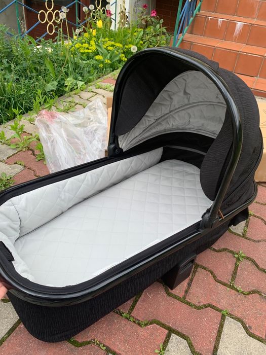 Wózek dziecięcy 2w1 Venicci Tinum 2.0 Stylish Black
