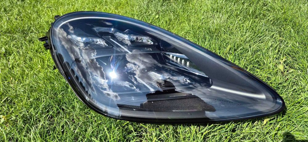 Фари передні Porsche Cayenne III 9Y Фара права або ліва EU USA разбор