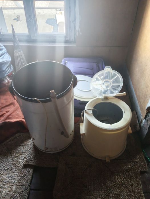 Sprzedam starą pralke.