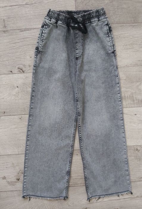 Джинсові штани на дівчинку розмір 152