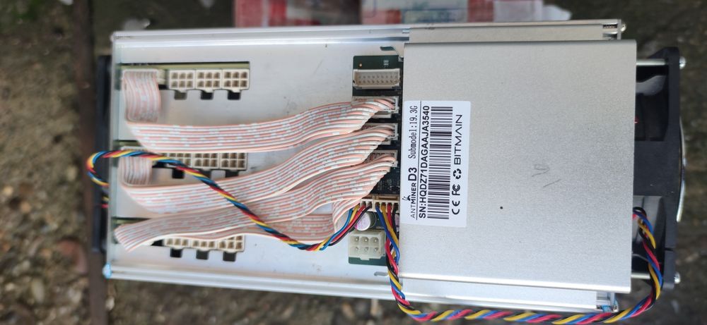Asic майнер Bitmain Antminer D3
