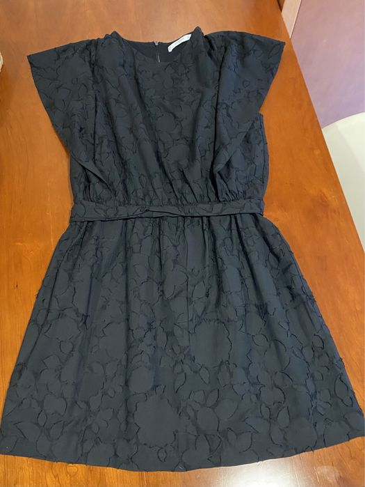 Vestido preto Mango