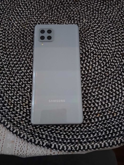 Телефон Samsung A42 5G