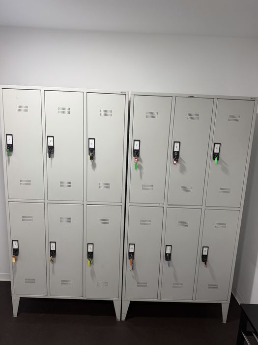 Cacifos com 6 portas cada modulo