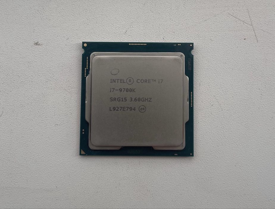intel core i7 9700k - купить компьютеры и комплектующие - Цена на