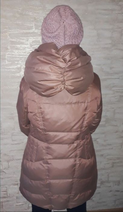 Срочно Продам женскую брэндовую куртку .