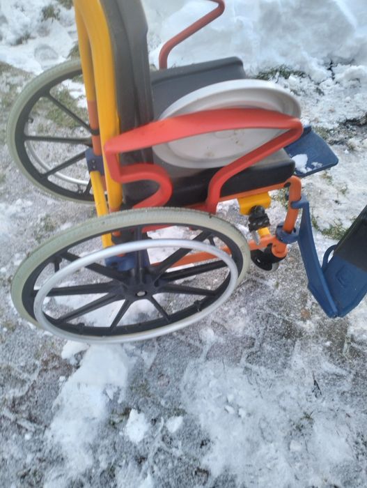 Sprzedam. Wózek. Inwalidzki