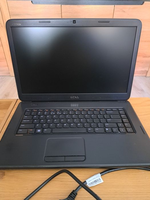 Laptop DELL Inspiron M5040 stan bardzo dobry