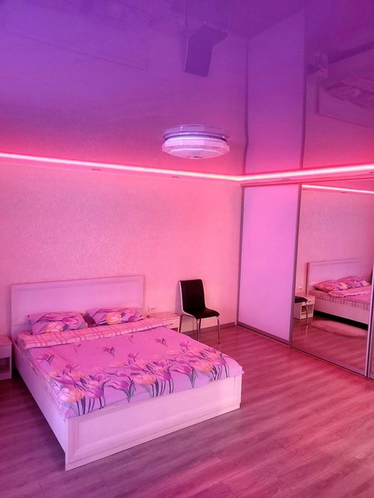 Квартира-студия ЛЮКС в ЦЕНТРЕ  города посуточно