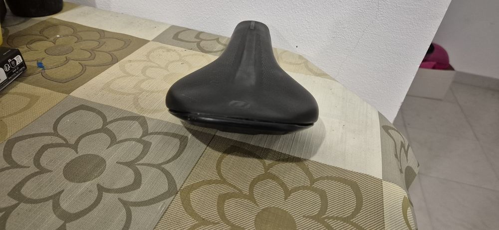 Selim syncros belcarra 130mm