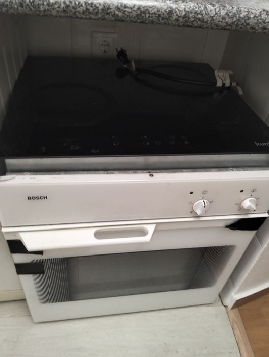 Conjunto de placa e forno elétrico