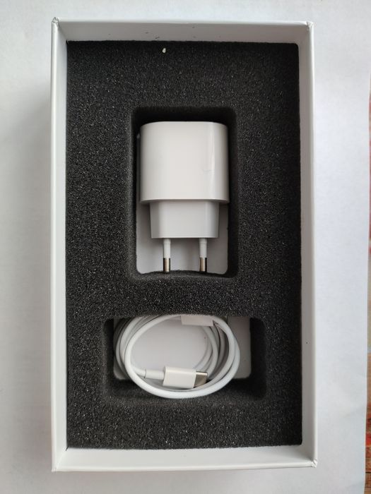 Google Pixel 8 stan bardzo dobry 8/128GB