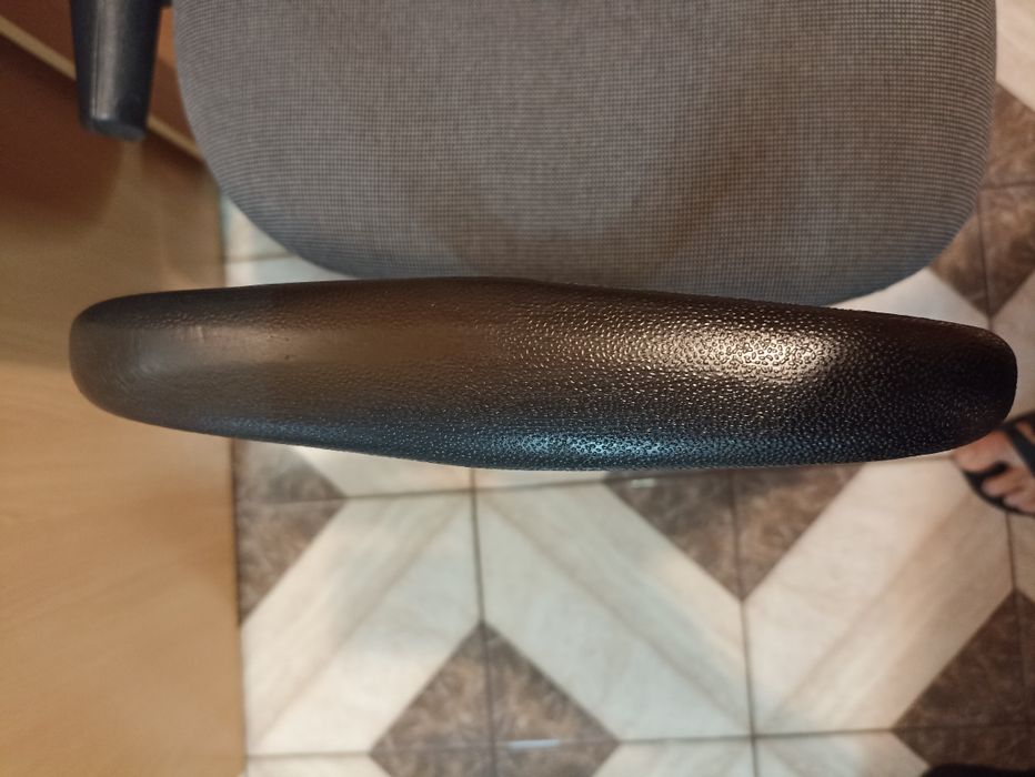 Кресло стул стілець