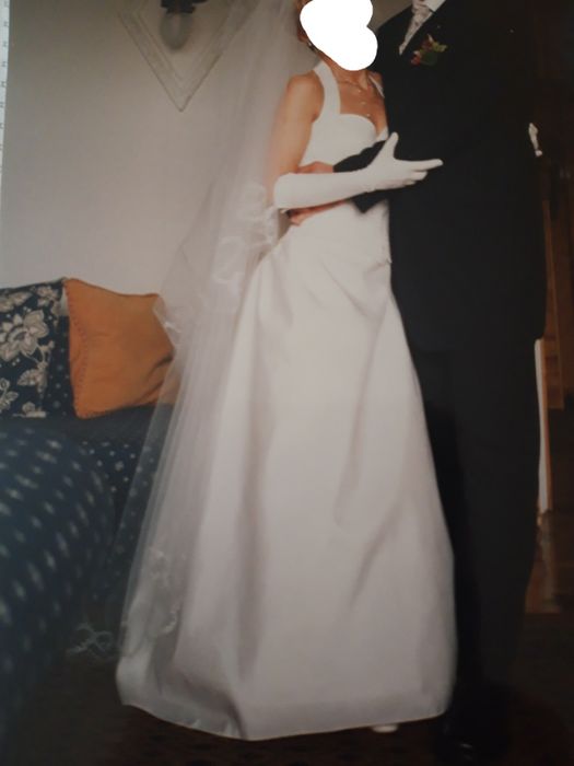 Suknia ślubna ze wszystkimi dodatkami