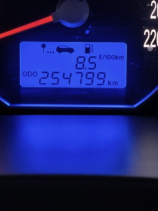 URGENTE.PRECO DE REVENDA.Redução de preço, só para pagar despesas de oficina.O veículo anda todas dias.