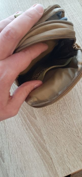 Szaszetka męska nerka kolor khaki