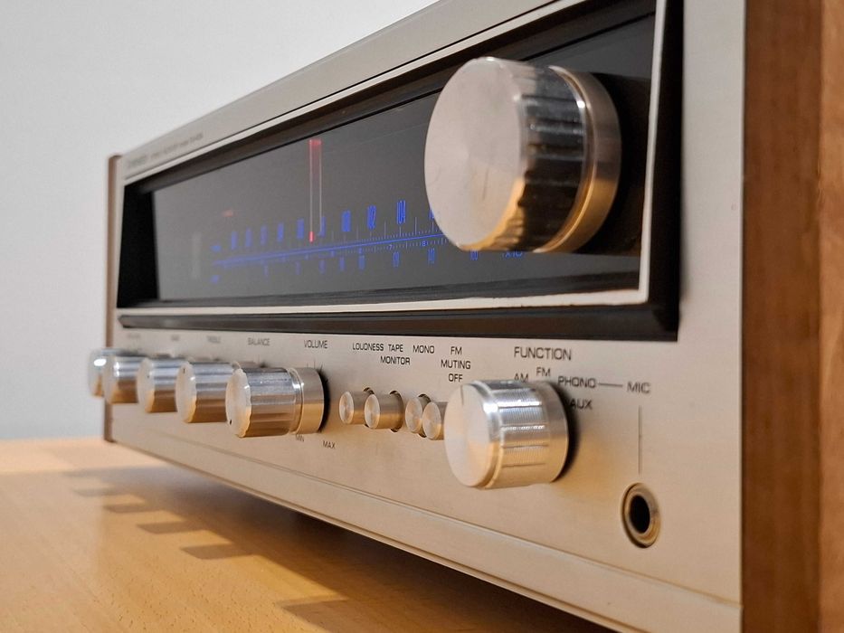 Amplituner Pioneer SX 434.