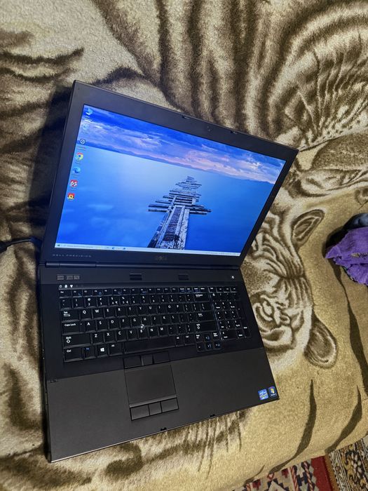 Dell precision m6600 core i7 radeon 2gb fullhd ips