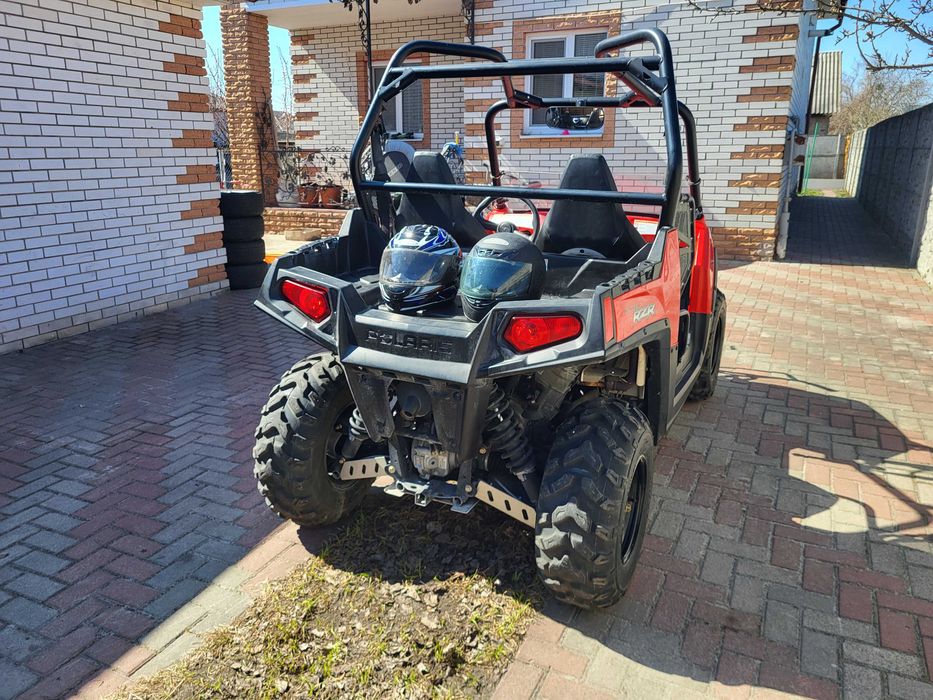 продам Polaris RZR800 стан нового490км. 8600$