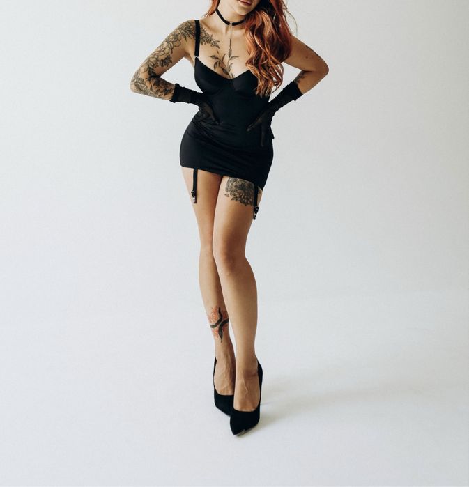 Сукня в білизняному стилі | Платье в бельевом стиле