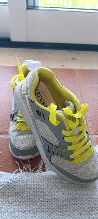 Vendo ténis de menina