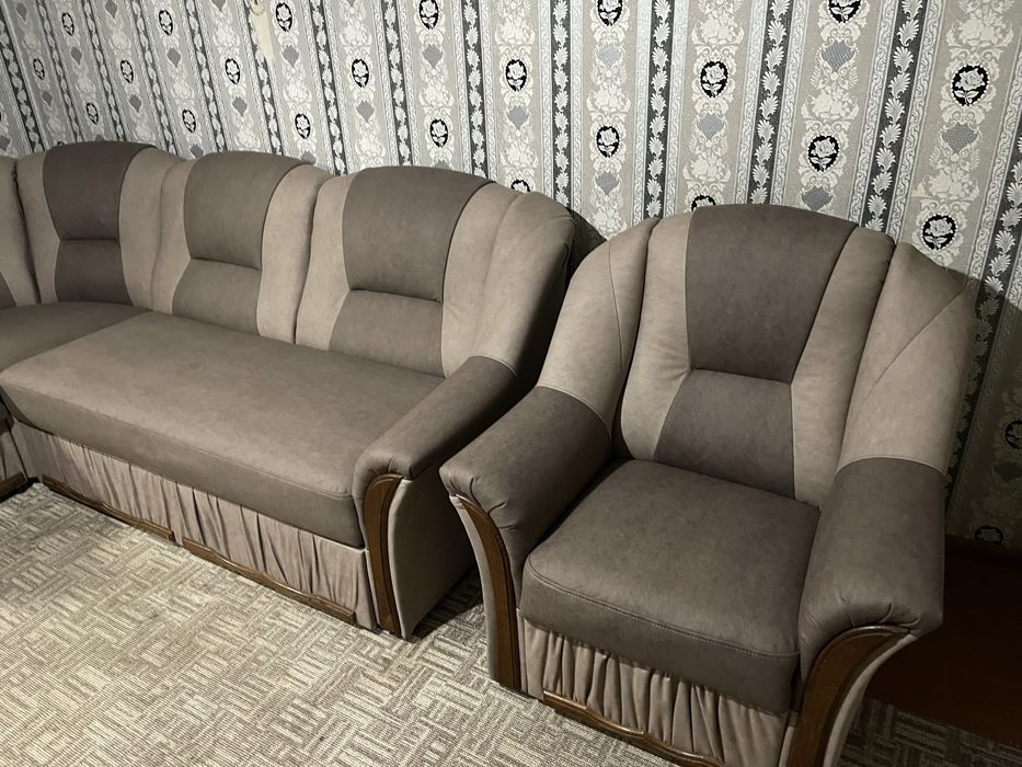 Перетяжка та ремонт мʼякої меблі