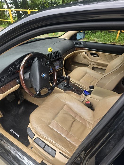 BMW E39 530i 3.0 Benzyna + LPG | 2003 | Bezwypadkowy | R6

Na sprzedaż BMW E39