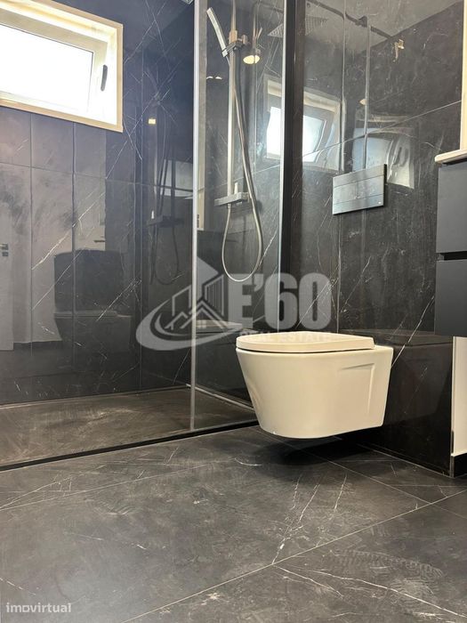 Apartamento T3 Remodelado Para Arrendamento Esmoriz