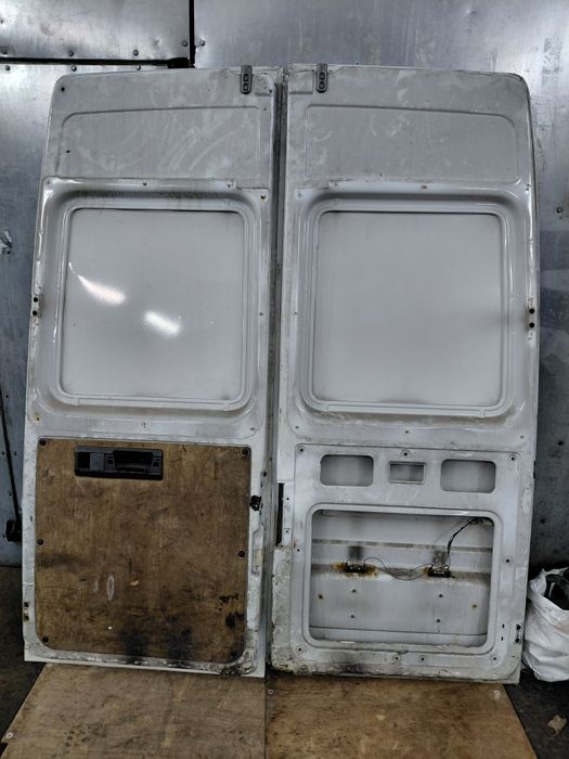 Двері високі Sprinter A901-903,LT.