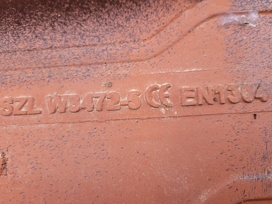 Dachówka Alegra 9 ciemnobrązowa angoba szlachetna