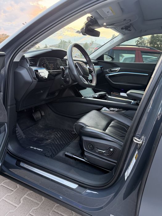 Продам власний audi Q8 E-tron, 114 квт
