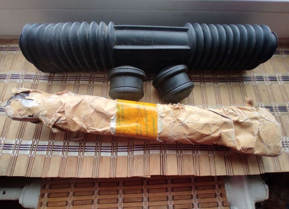 Ричаг передньої підвіски  Саленблок Пильник Пружини амортизат ВАЗ08-09