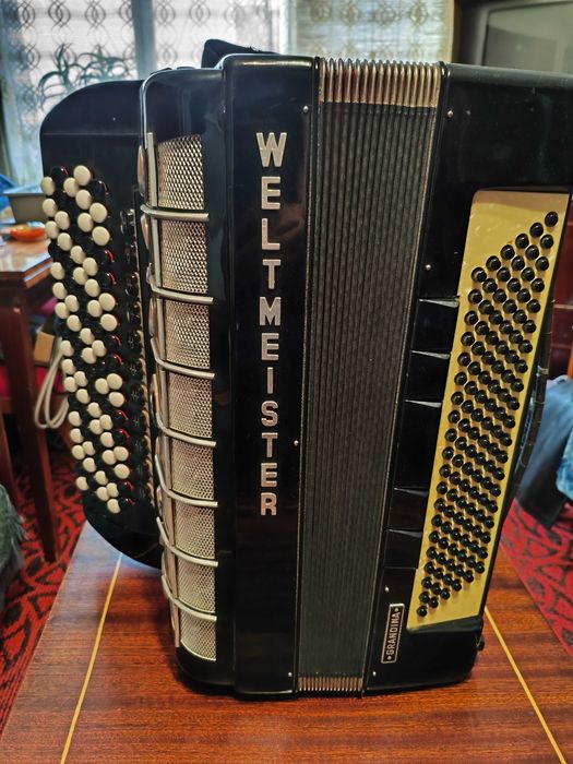 Баян 5-рядний Weltmeister Grandina