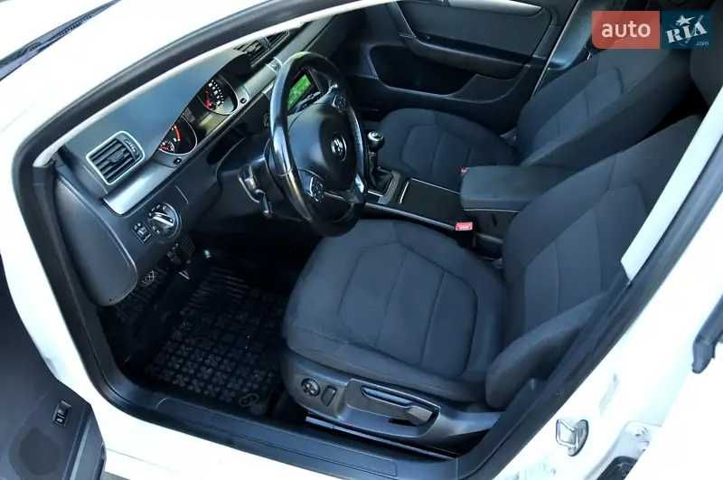 Авто під виплату Volkswagen Passat 2011 року