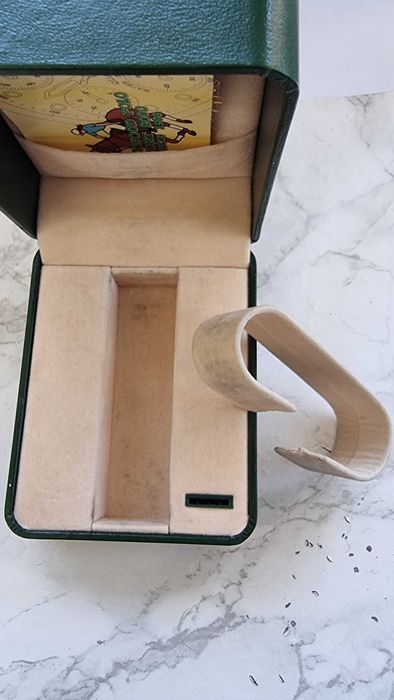 Коробка для наручных часов