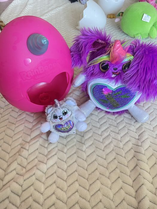 Набір мʼяких іграшок у яйці єдинорозі