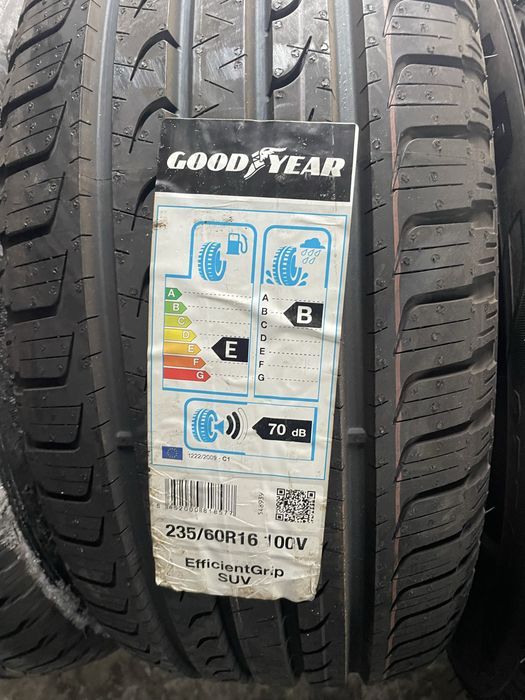 235/60r16 goodyear efficientgrip suv 4x4