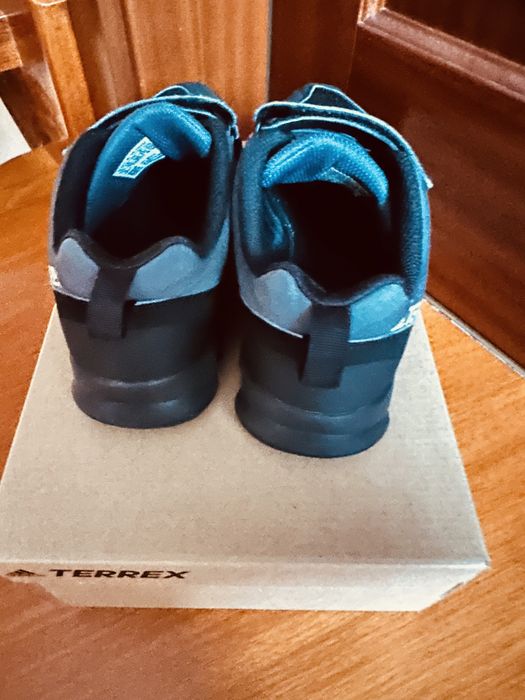Adidas Terrex r. 36
