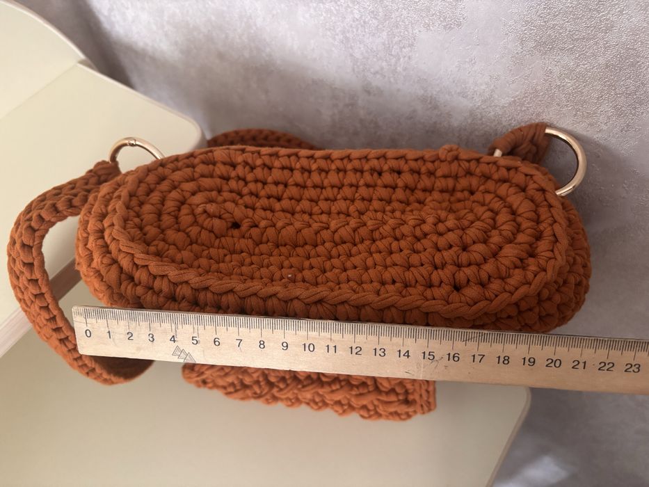 Рюкзак ручної роботи (вʼязаний гачком)