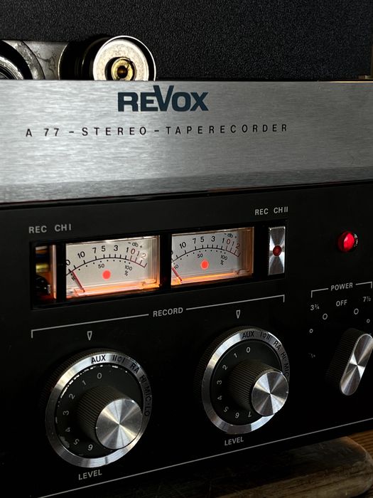 Gravador de Bobines Revox A77 mk4 - 4 pistas