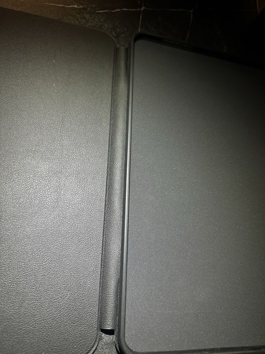 ESR etui case do iPad Pro 13” M4, M5